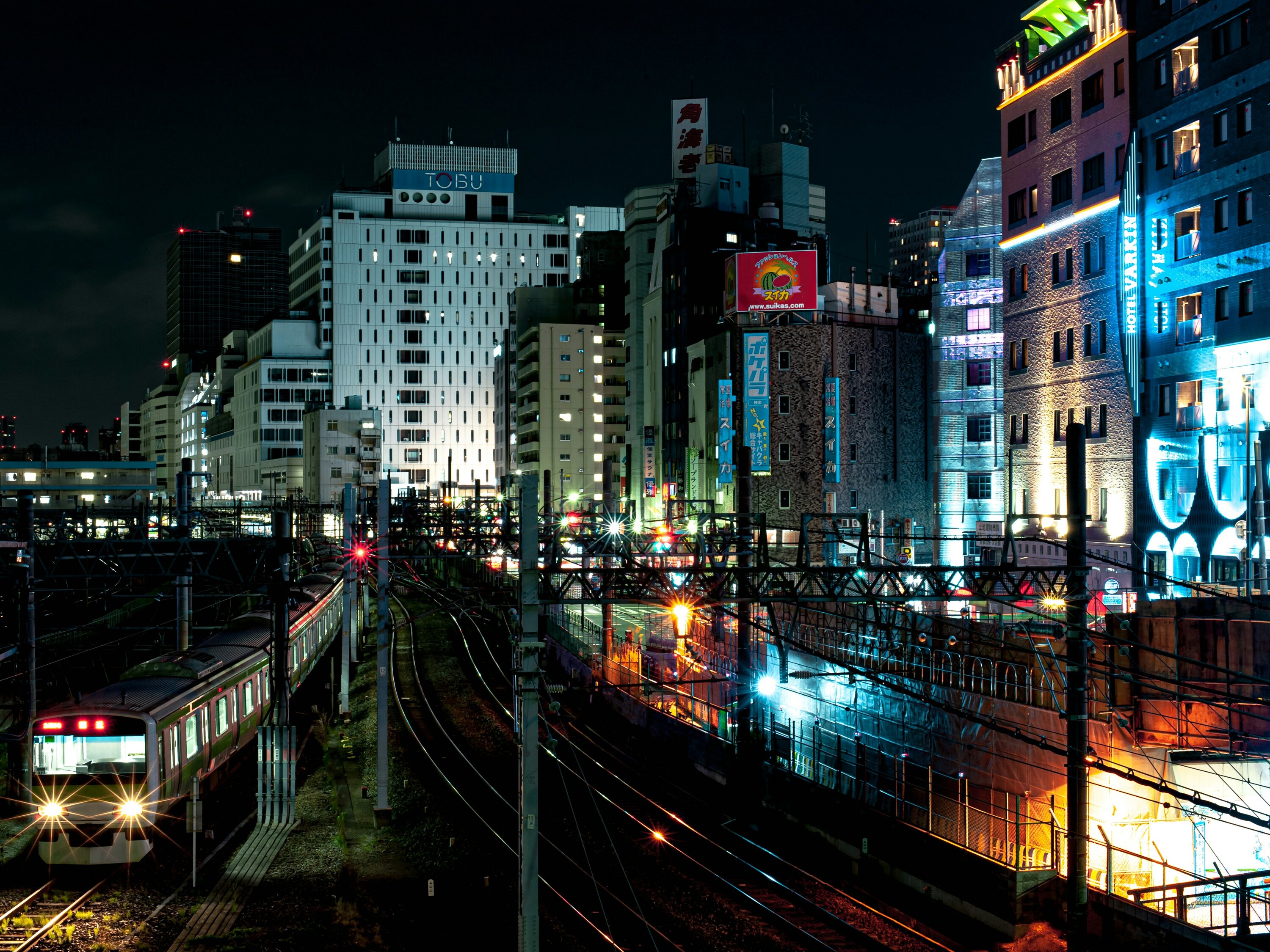 Late-night and overnight train times in Tokyo on New Year's Eve 2025-2026