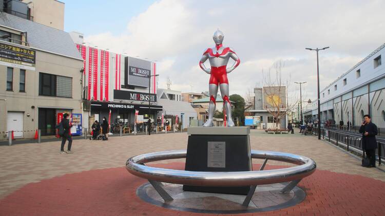 ウルトラマンが生まれた場所を歩く。