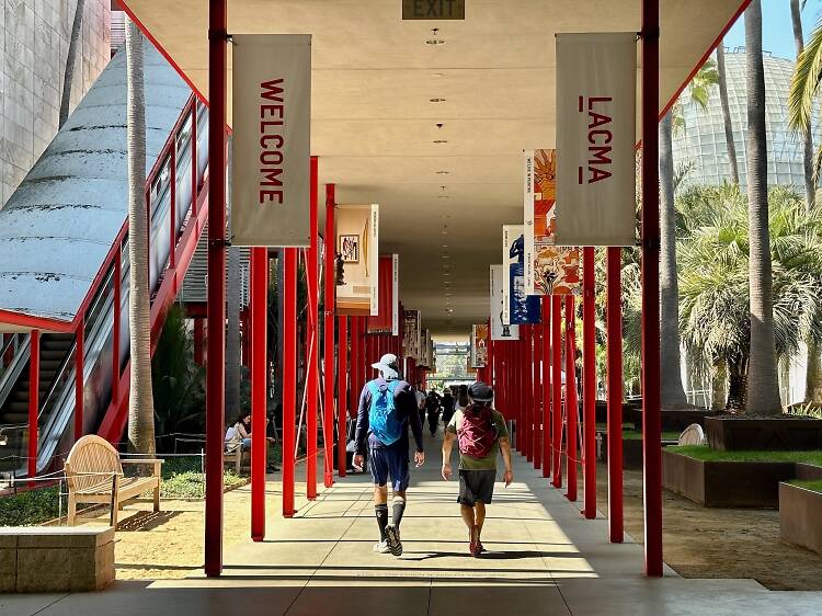 ‘Fashioning Chinese Women: Empire to Modernity’ at Los Angeles County Museum of Art