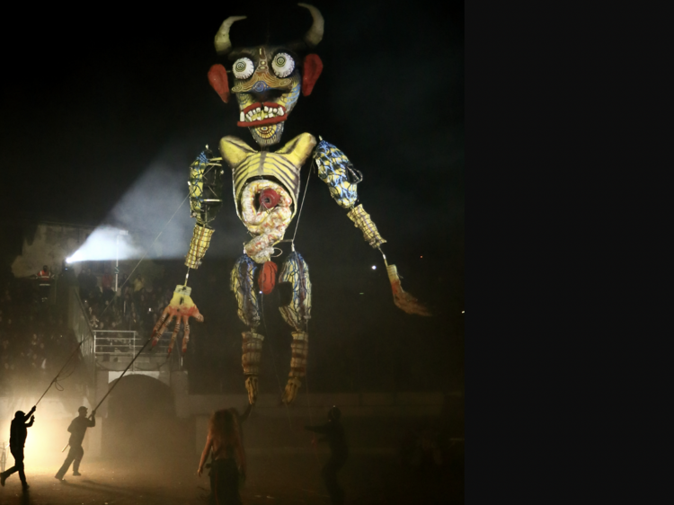 Un bosc de dibuixos i un monstre gegant aterren al MNAC durant les festes de Nadal