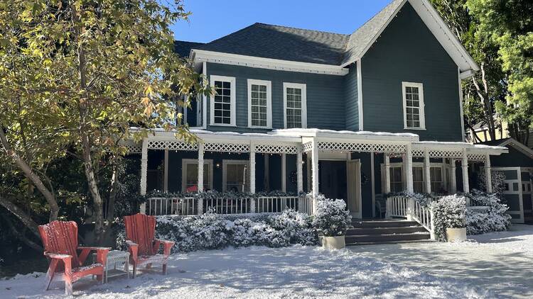 Lorelai and Rory Gilmore’s house covered in snow.