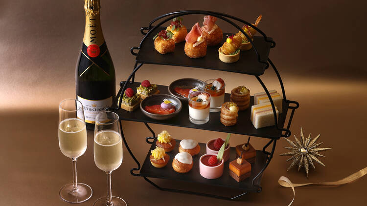 Atrium Lounge 2026 New Year's Eve Countdown Party