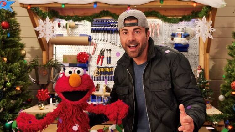 Happy NaviDAR with Elmo and Mark Rober – Netflix