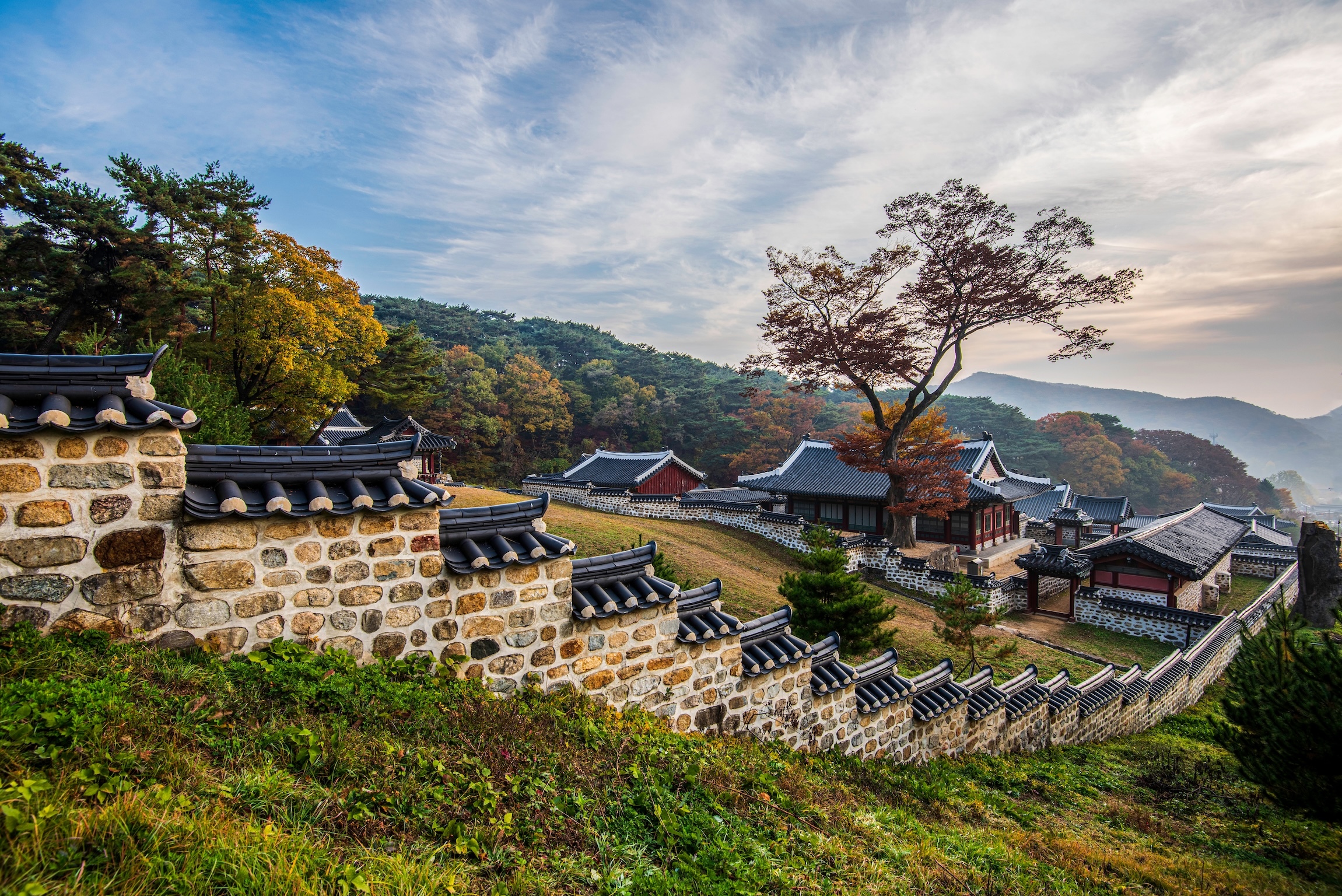 Tired of the hustle and bustle of Seoul? Visit this beautiful UNESCO Heritage Site just 25 kilometers away from the city