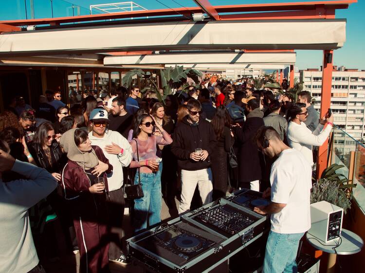 Raves matutinas con cafès de especialidad