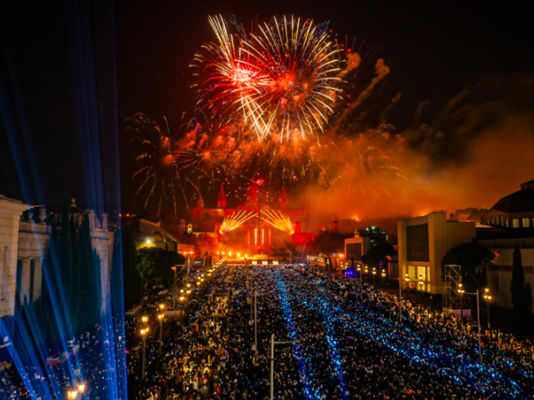 Així serà la festa de Cap d’Any 2025 a l’avinguda Maria Cristina