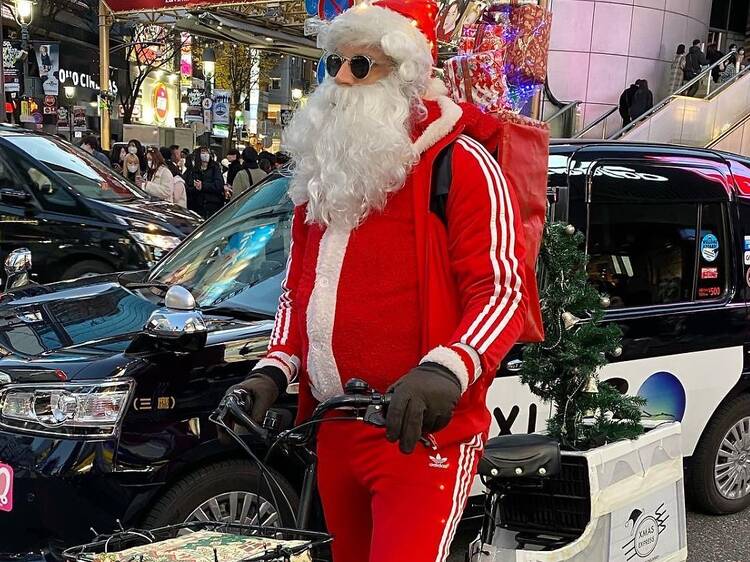 Buy a Santa costume at Donki and walk around Shibuya 