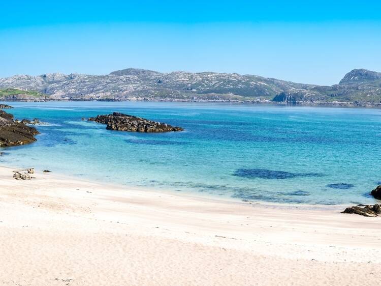 Dream job alert: be a ranger on an uninhabited island in the Scottish Highlands