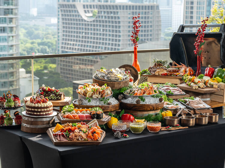 CHAR at  Hotel Indigo Bangkok Wireless Road lines up festive dining and countdown events