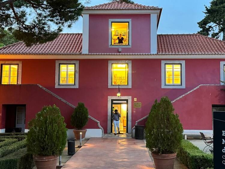 Celebrate the anniversary of Cascais Municipal Library