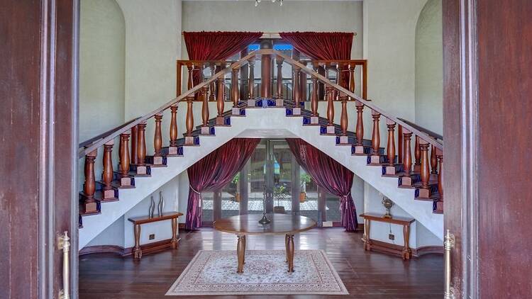 Vaal Villa staircase by the entrance area 