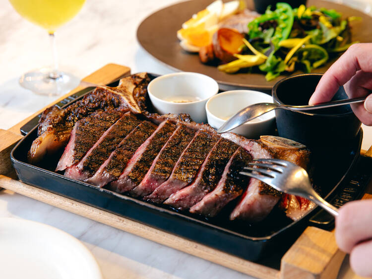 You can savour an ever-changing multicourse dinner menu