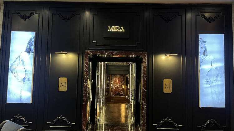 Mira, Hotel Entrance