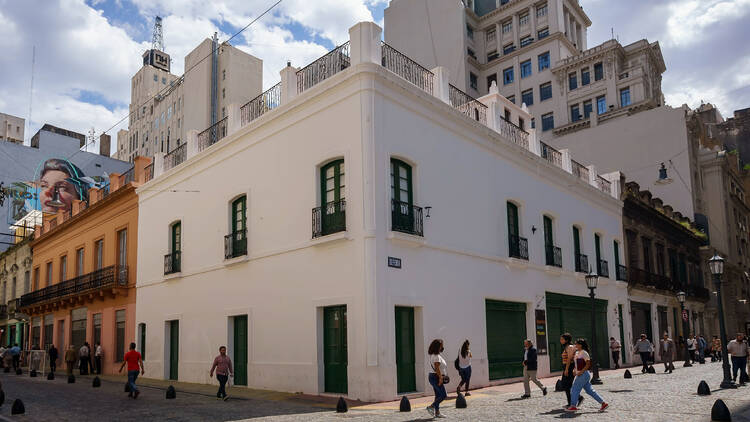 Open-air music at Casa del Virrey Liniers