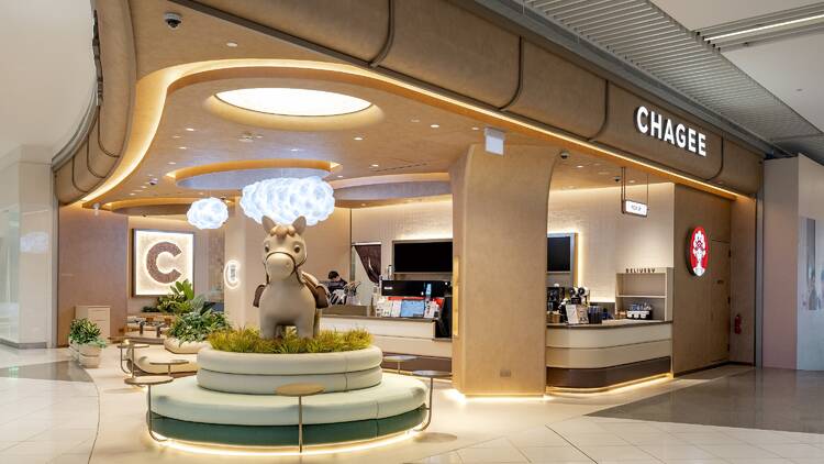 Chagee Singapore's first family-friendly outlet at Suntec City