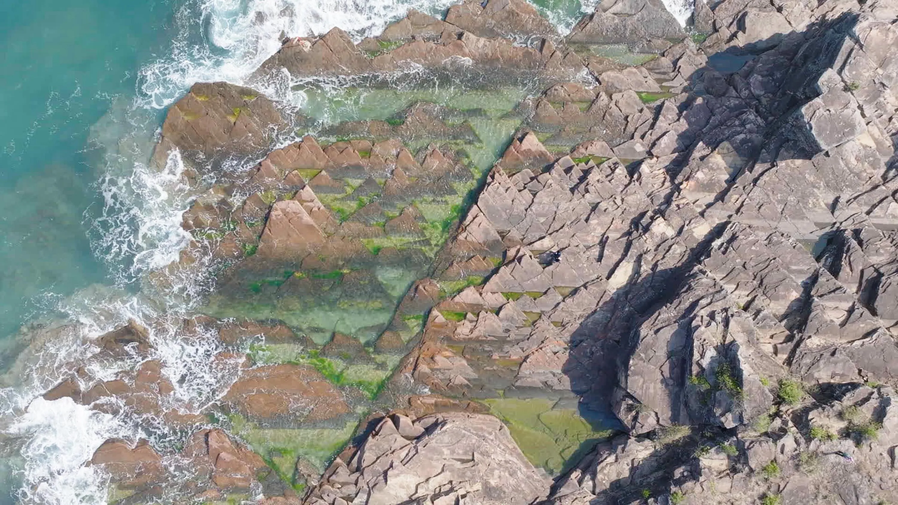 Tung Ping Chau Marine Park siltstone Mirs Bay