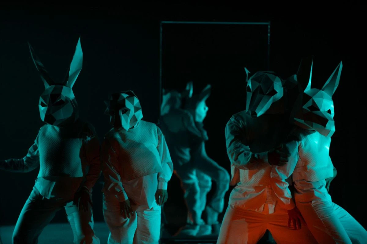 Cr&iacute;a cuerdos. Deconn&eacute;