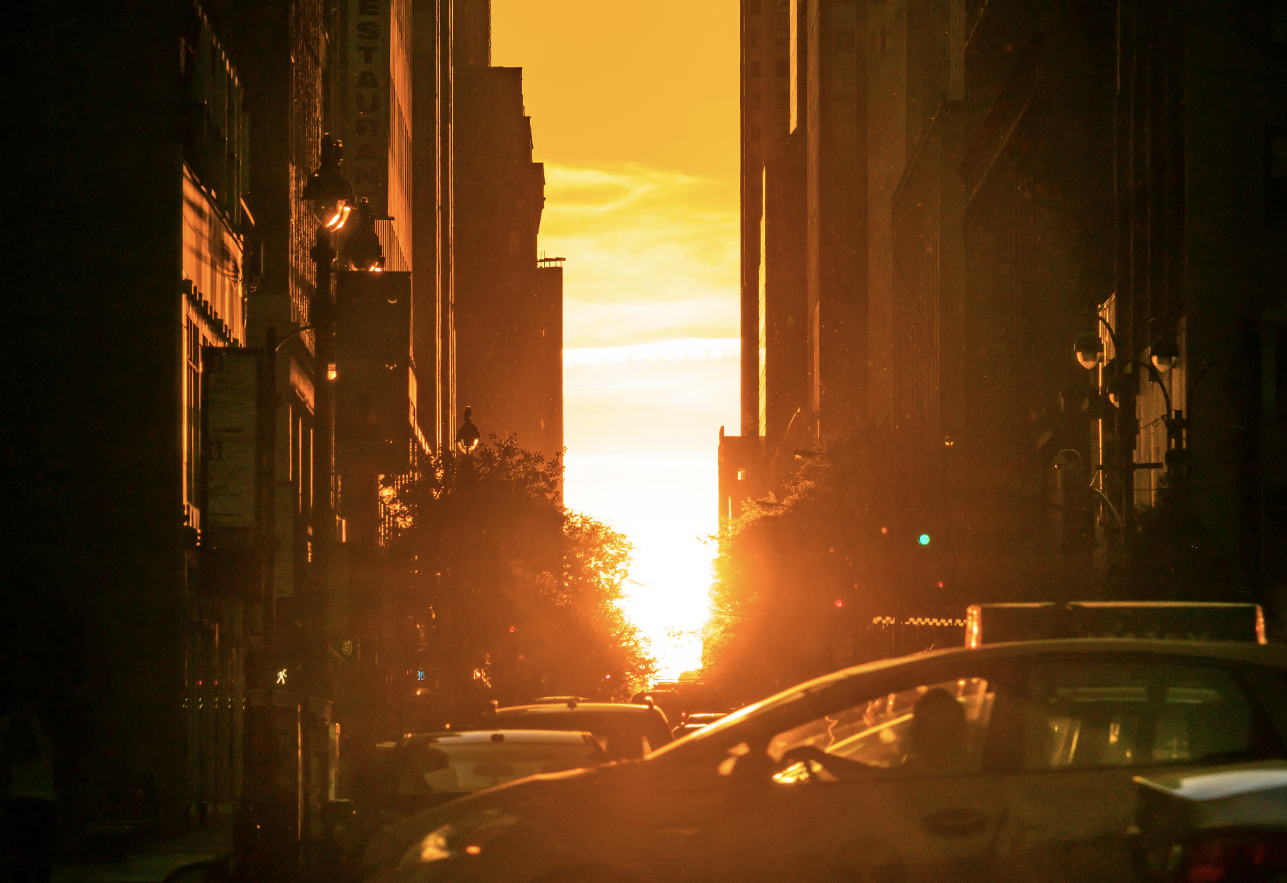 Manhattanhenge is back-catch the sunrise version this weekend