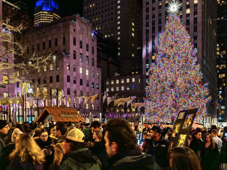 The Rockefeller Center Christmas Tree is being removed tomorrow—so today is your last chance to see it The Rockefeller Center Christmas Tree is being removed tomorrow—so today is your last chance to see it