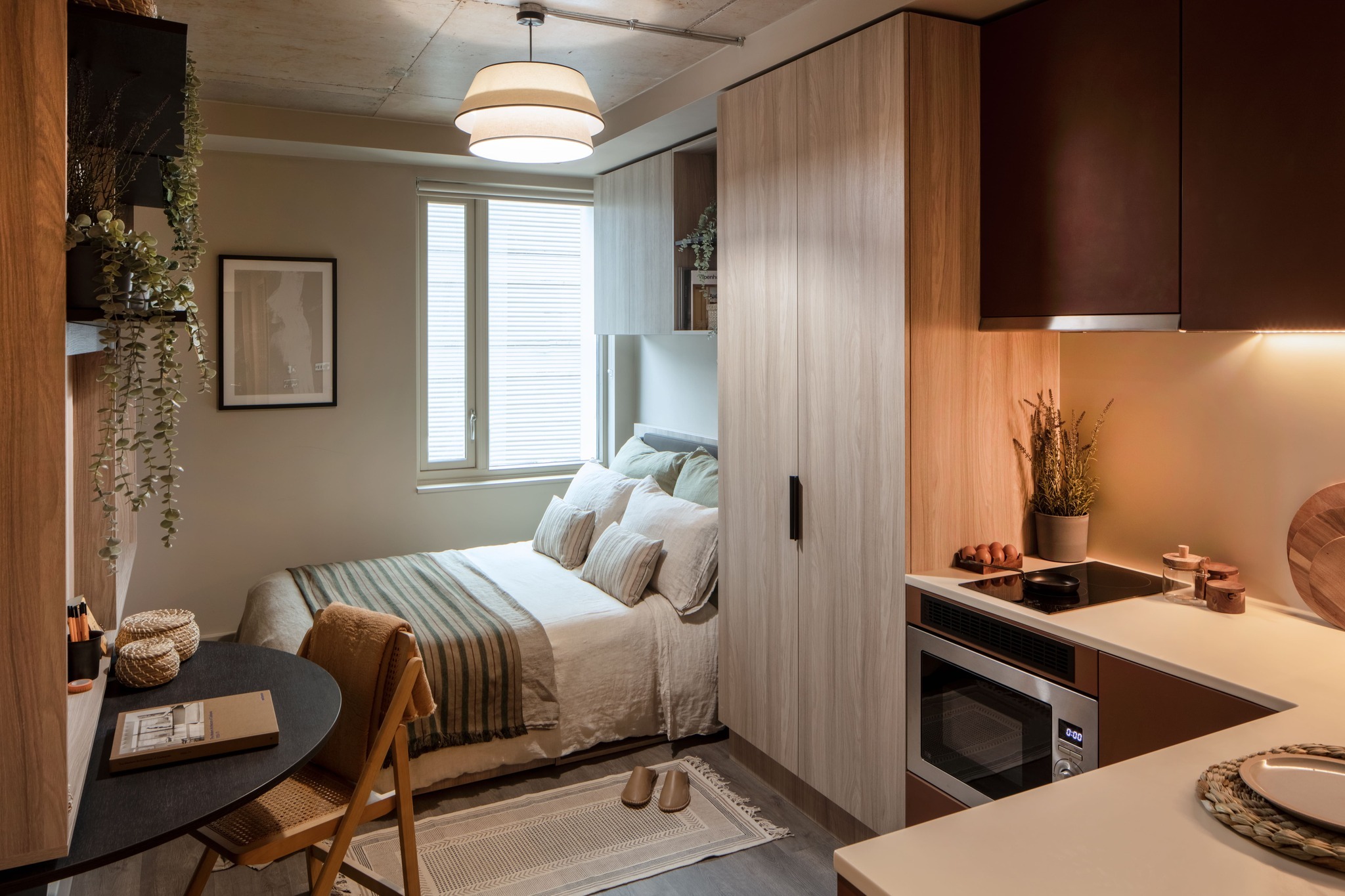Folk at Florence Dock: A Co-Living Haven in Battersea with Thames Views