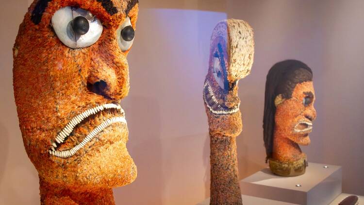 Display of Akua hulu manu (feathered gods) at the British Museum’s ‘Hawai’i’ exhibition