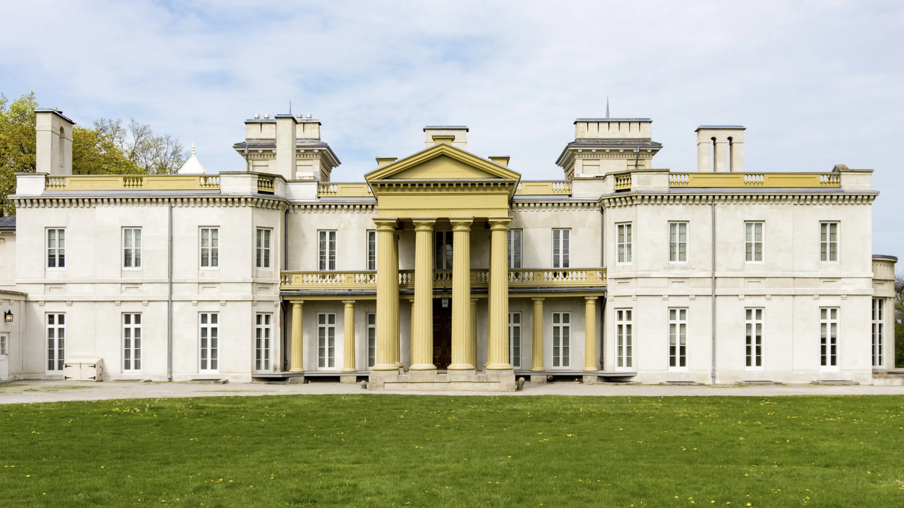 Dundurn Castle