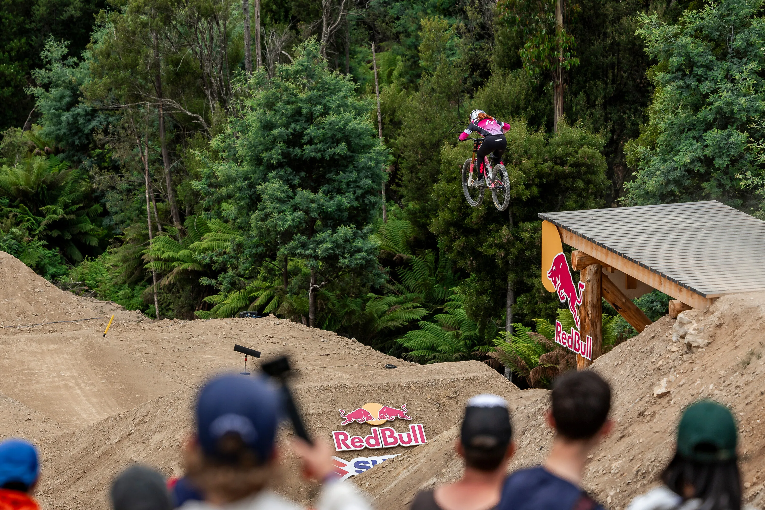 Gracey Hemstreet performs during racing at Red Bull Hardline in Maydena Bike Park, Australia on February 08, 2025. // Nick Waygood / 