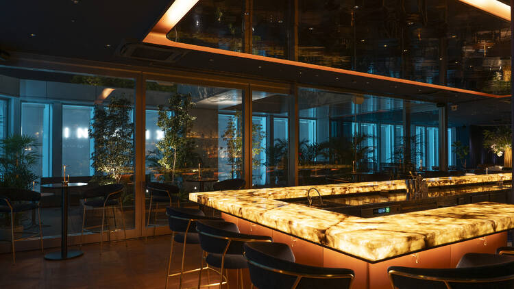 Tokyo: Ginza Sapphire Lounge