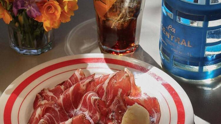 La Central Vermutería La Central Vermutería