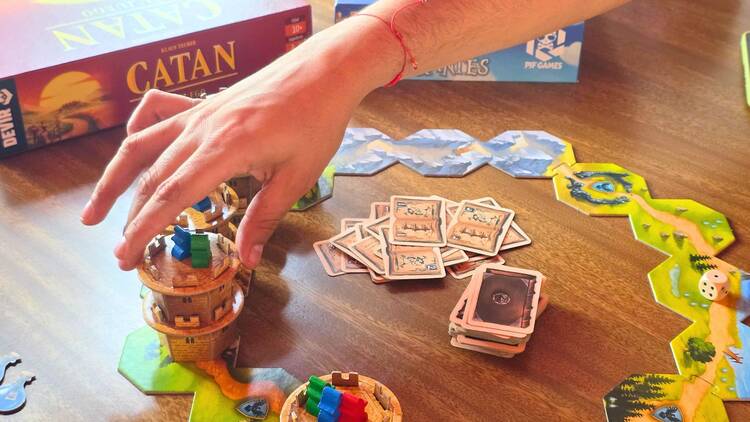 Juego de mesa Torres Errantes en Día-D Juegos 