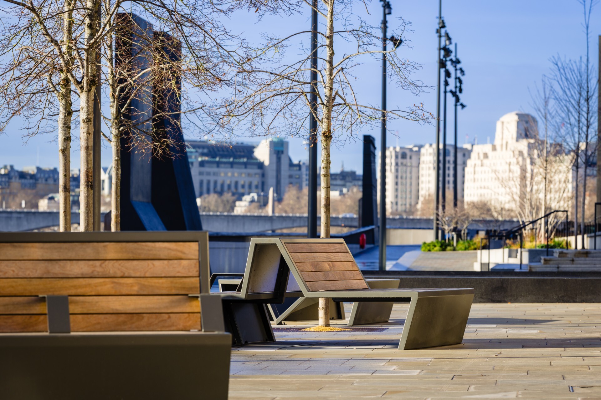 A new embankment on the Thames in central London is now open to the public
