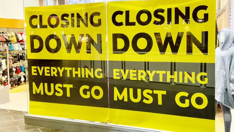 UK high street shop closing down