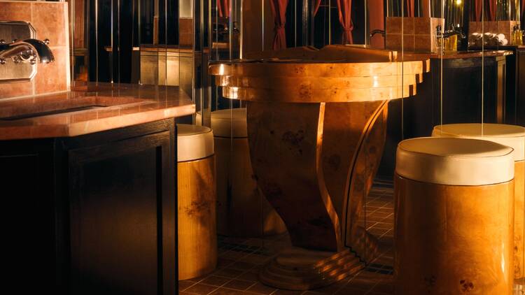 The Roses of Elagabalus