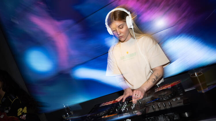 Celebrate Art with "Time Art Glow" Celebrate Art with "Time Art Glow"