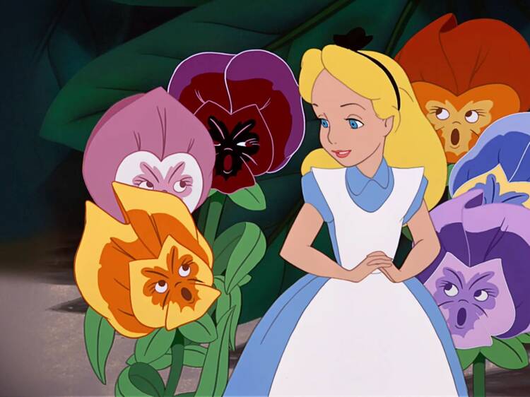 'Alicia en el país de las maravillas' y este clásico de Buñuel vuelven a la gran pantalla con una nueva banda sonora: llega a Madrid este original festival de cine