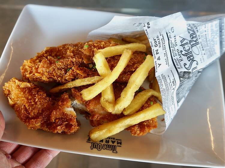 El Time Out Market incorpora tres nuevos restaurantes vinculados a la cocina popular y a Barcelona: The Fish & Chips Shop, 9 de Julio y Croquetelle