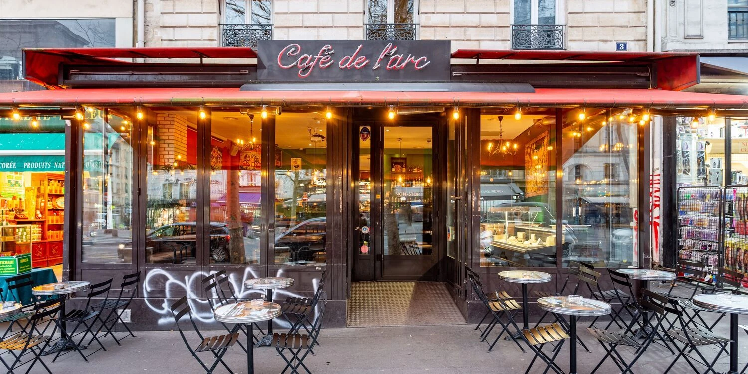 Caf&eacute; de l'Arc 