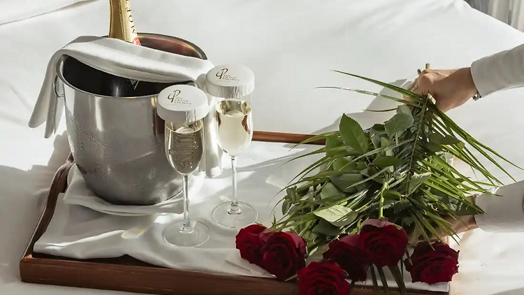 İki çeşit Sevgililer Günü menüsü