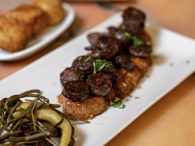 Abre en Gracia un restaurante dedicado a la gastronomía de las Islas Baleares: generoso, gurmet y a precios populares Abre en Gracia un restaurante dedicado a la gastronomía de las Islas Baleares: generoso, gurmet y a precios populares