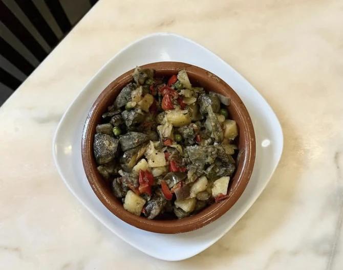 Una de frit. Magatzem de Ses Illes