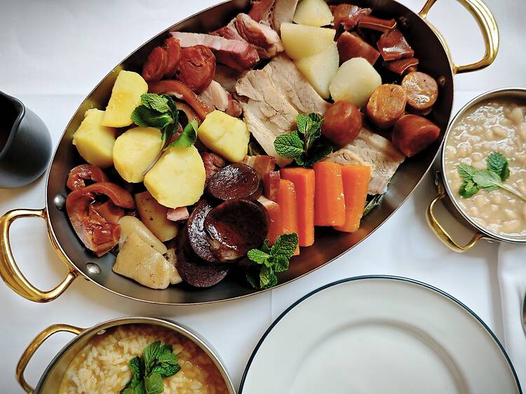 Domingo: Bairro do Avillez