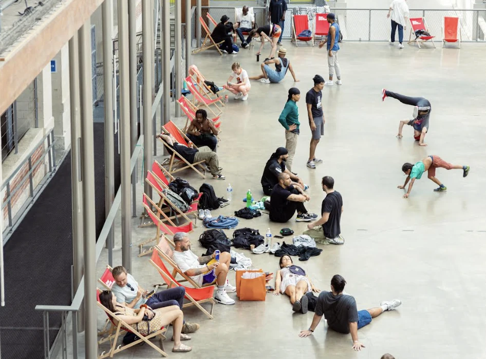 Le centquatre par &copy;Quentin Chevrier 