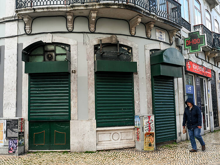 Ideal, Vitória, Cister. Na cidade das pastelarias fechadas perdem-se as torradas e um modo de vida Ideal, Vitória, Cister. Na cidade das pastelarias fechadas perdem-se as torradas e um modo de vida