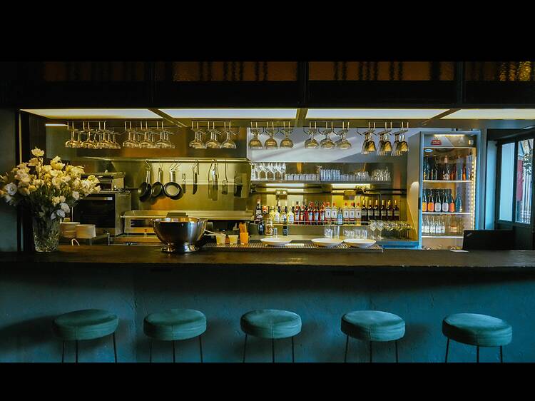 PASAJE VICTORIA: Tapas Counter