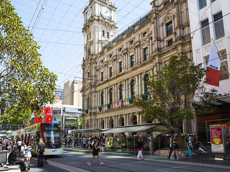 Shop 'til you drop on Bourke St Shop 'til you drop on Bourke St