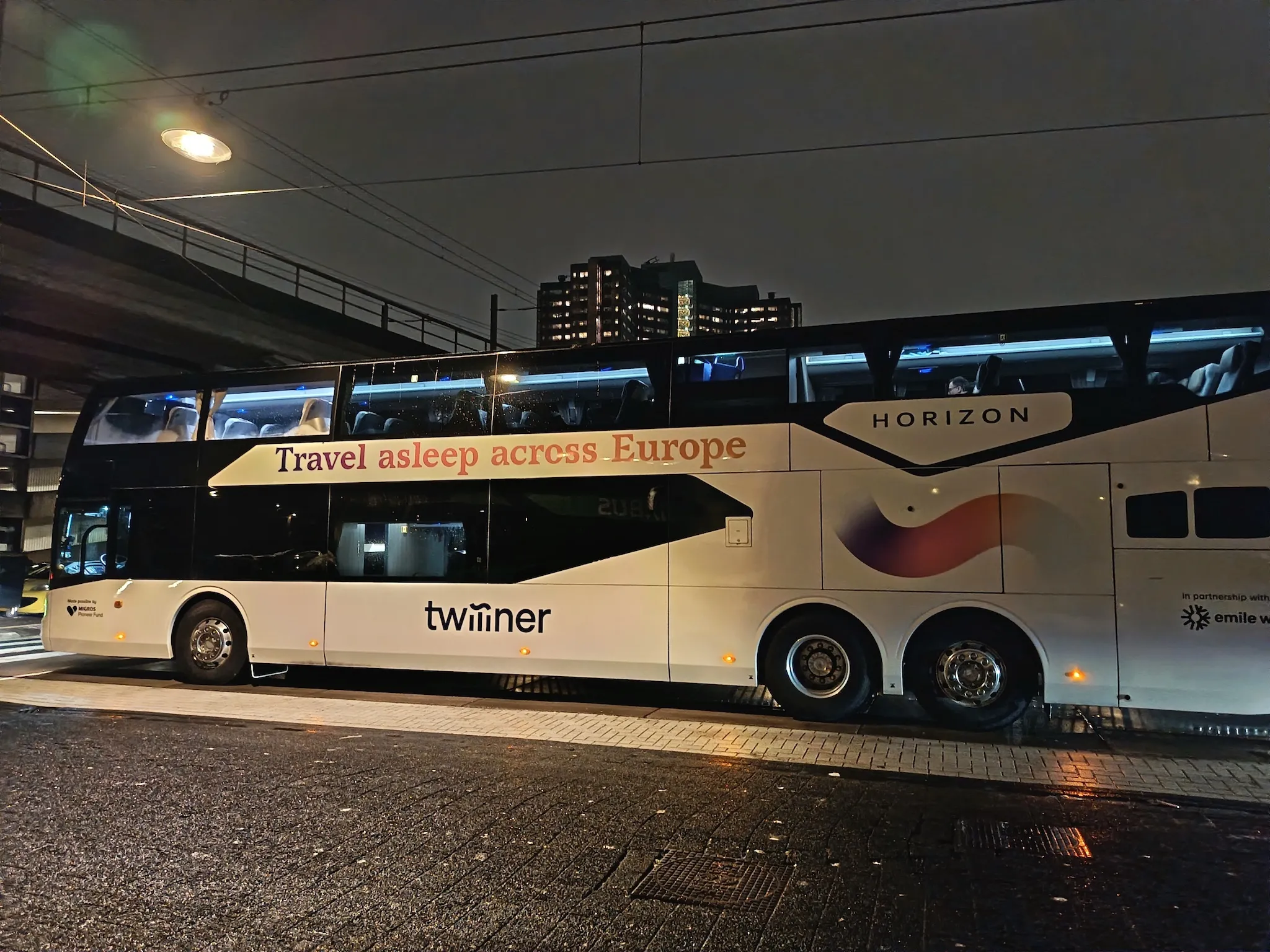 Twiliner sleeper bus
