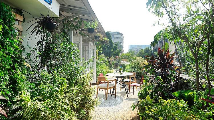 Terrace Loft Studio | Juhu Beach 