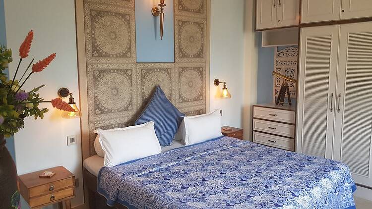 Bright, Airy & Quiet | 3-Bedroom Apartment in Lajpat Nagar