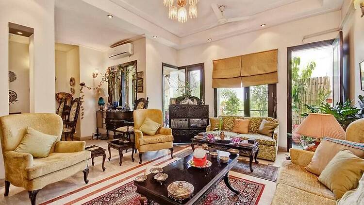 Peaceful Homestay | Room in Kalindi Colony, Maharani Bagh