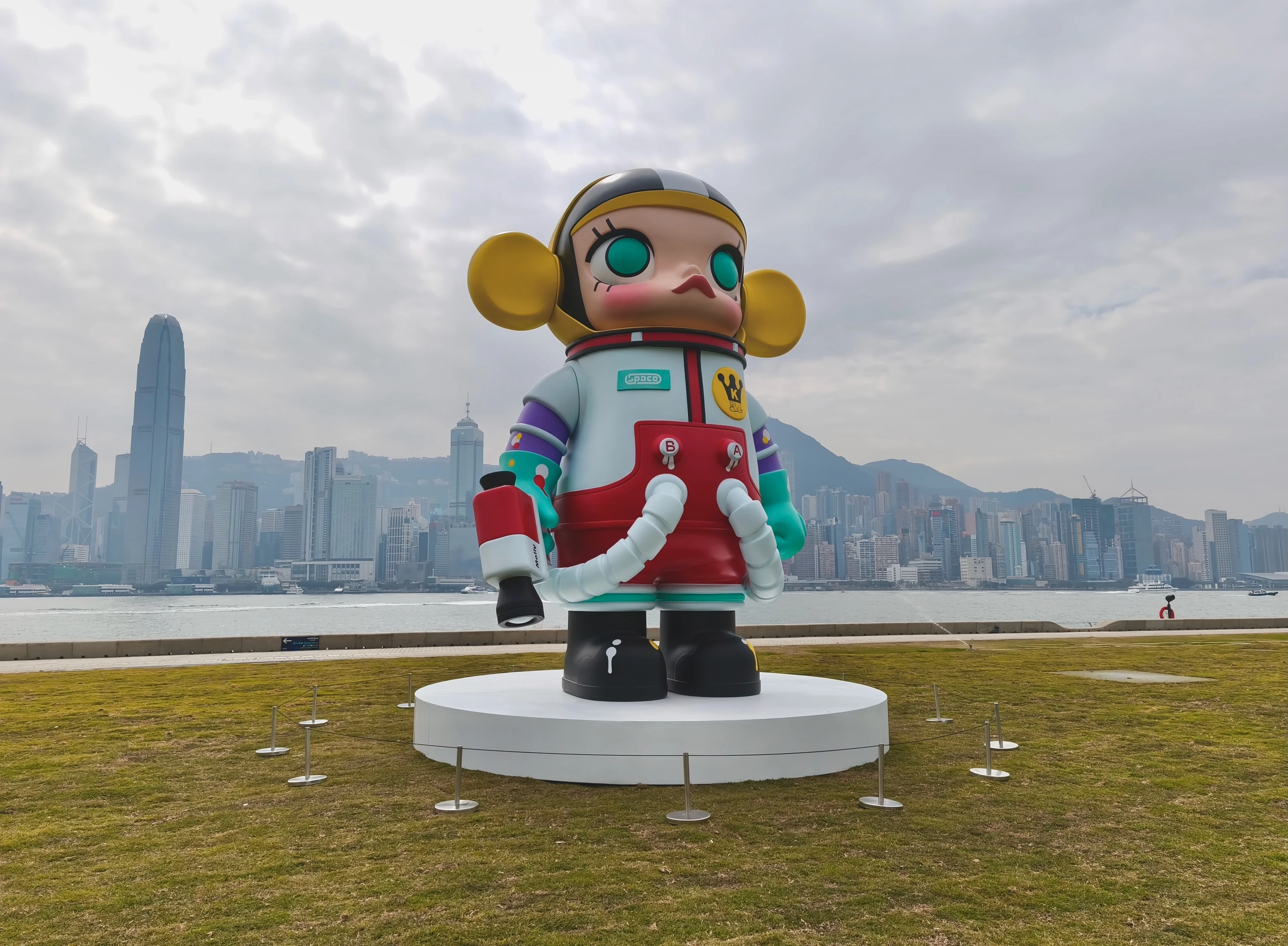 Molly 20th Anniversary Exhibition